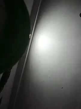 momo loves online show from 6, 2, 2026