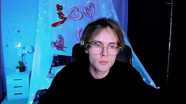 mister alex  online show from 10, 3, 2026