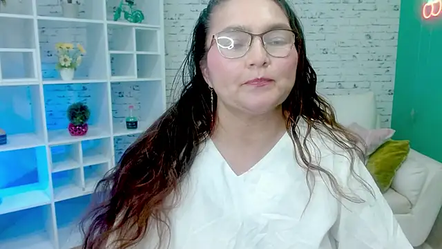 elena milf1 online show from 8, 1, 2026