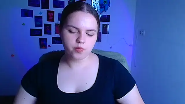 Kitty Mia Kitty online show from 9, 3, 2026