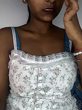 Royal-girl78 online show from 9, 1, 2026