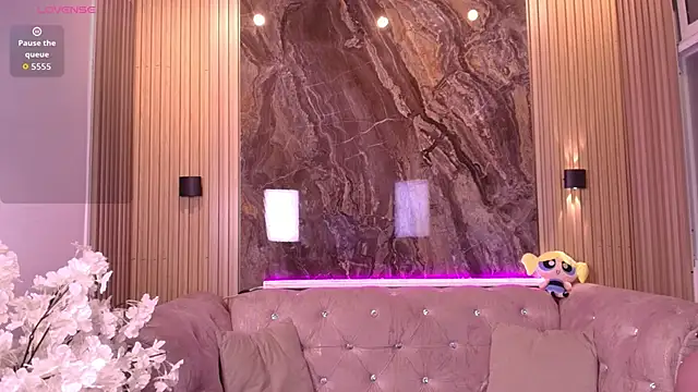 Allison Parker1  online show from 25, 2, 2026