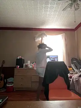 Tamiii420 online show from 8, 2, 2026