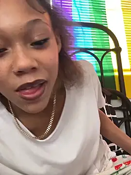 Tamiii420 online show from 11, 3, 2026