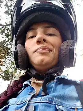 Tamara gomex online show from 8, 1, 2026