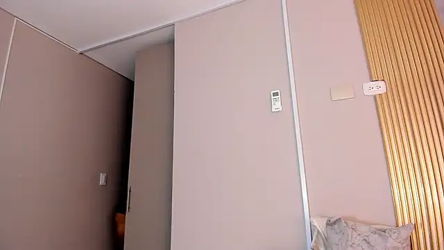 AlanaBlair  online show from 16, 3, 2026