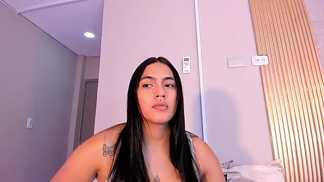 AlanaBlair  online show from 21, 3, 2026