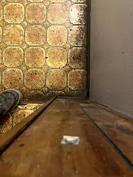 Nutsohard online show from 8, 1, 2026