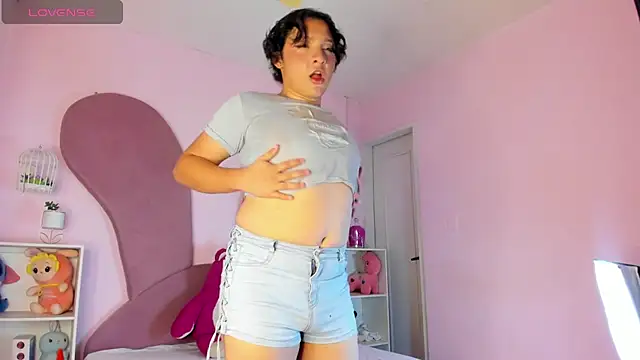 Nicki Ripperton online show from 24, 2, 2026