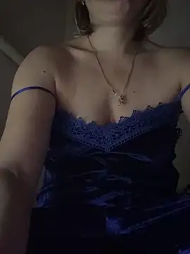 littlewidow online show from 15, 1, 2026