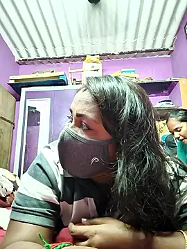 Tamil Hot Priya online show from 4, 3, 2026