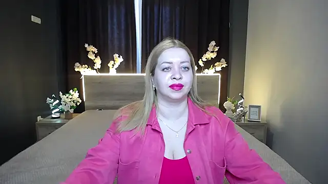 Snapshot of OliviaVerr chatting on 13, 3, 2026 OliviaVerr online show from 13, 3, 2026