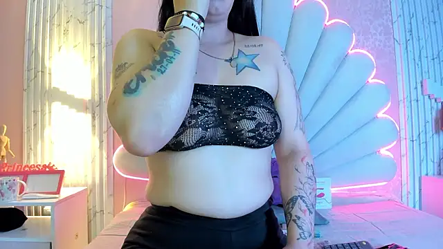 Scaarlett prince online show from 4, 2, 2026