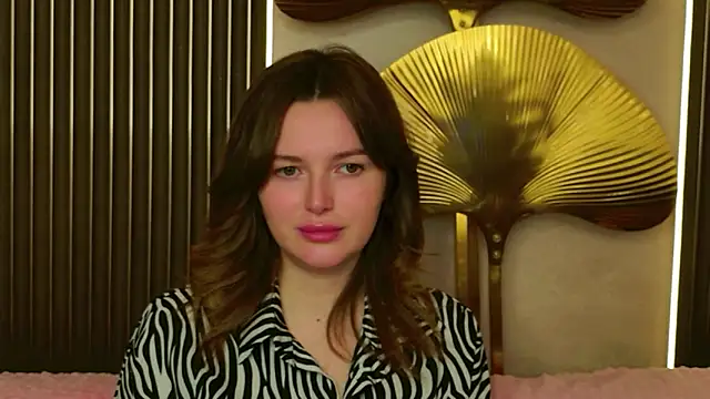 Karina Thorn online show from 15, 3, 2026