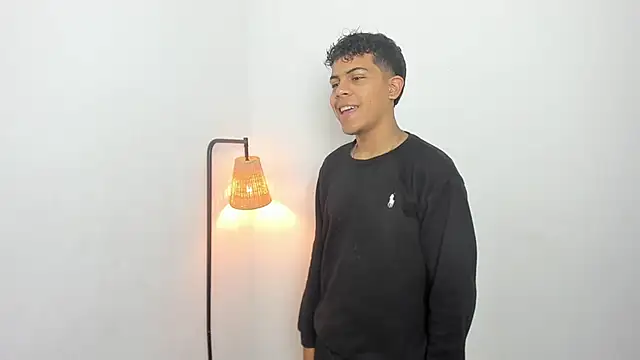 Snapshot of Skinnyfucked chatting on 17, 3, 2026 Skinnyfucked online show from 17, 3, 2026