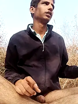 sahilcute1 online show from 18, 1, 2026