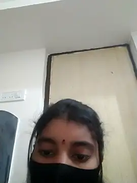 Erotic-Girl online show from 19, 1, 2026