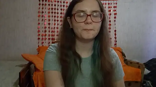 Miyabeee online show from 10, 2, 2026