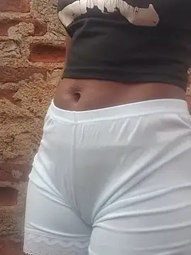 TRACYTOTO26 online show from 13, 2, 2026