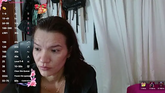 Snapshot of Scarlett_3X chatting on 18, 1, 2026 Scarlett 3X online show from 18, 1, 2026