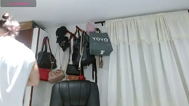 Snapshot of Scarlett_3X chatting on 9, 3, 2026 Scarlett 3X online show from 9, 3, 2026