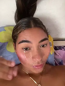 Snapshot of GeorgiandCoi chatting on 8, 2, 2026 GeorgiandCoi online show from 8, 2, 2026