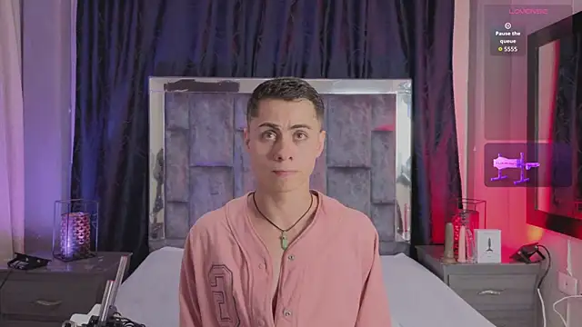 LeoMonnroe online show from 4, 3, 2026