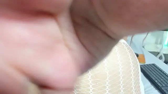 Naugthy Sara online show from 26, 2, 2026