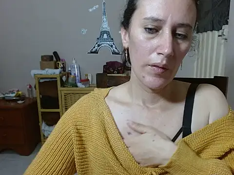 Cassandra Candy01 online show from 7, 2, 2026