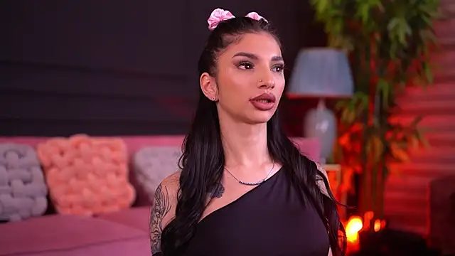 NyssaSky online show from 7, 2, 2026