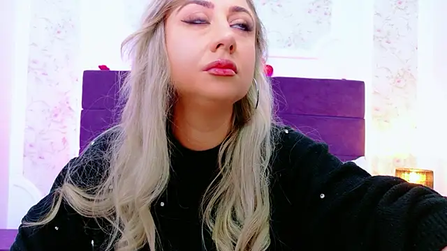 EvelinHill online show from 28, 2, 2026