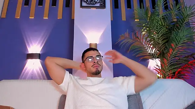 Snapshot of Jay_Grip chatting on 19, 3, 2026 Jay Grip online show from 19, 3, 2026