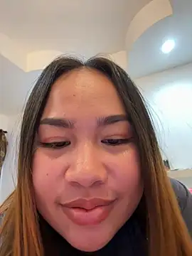 Snapshot of Ponthip chatting on 23, 2, 2026 Ponthip online show from 23, 2, 2026