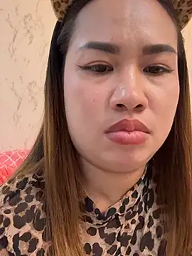 Snapshot of Ponthip chatting on 24, 2, 2026 Ponthip online show from 24, 2, 2026