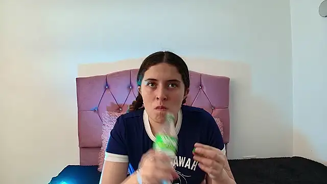 Snapshot of Cherry_Boomxx chatting on 16, 3, 2026 Cherry Boomxx online show from 16, 3, 2026