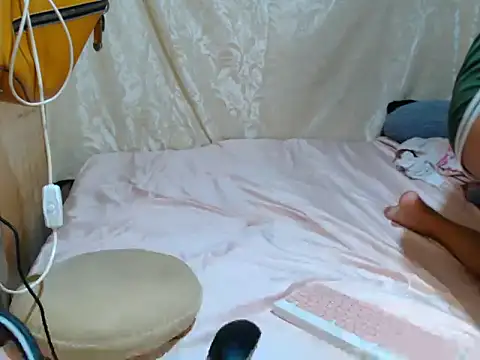 Hotties Marie online show from 3, 2, 2026