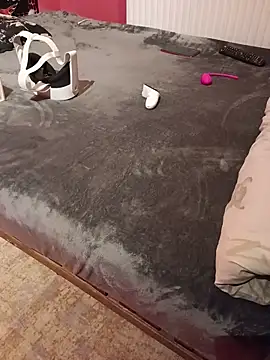 Masztisfiu2 online show from 14, 3, 2026