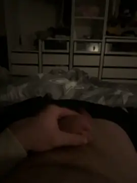 Snapshot of NotatingGrinder chatting on 16, 2, 2026 NotatingGrinder online show from 16, 2, 2026