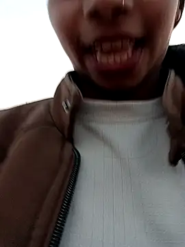 Surbhi rathore online show from 4, 2, 2026