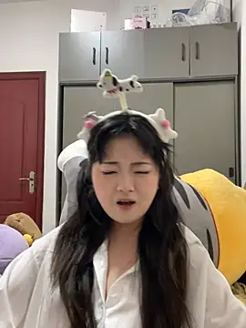 Mloy-01 online show from 3, 2, 2026