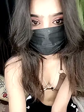 hotyjiyaaaa online show from 26, 3, 2026