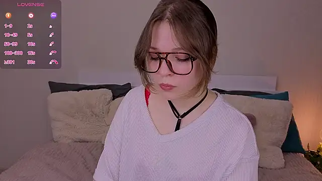 Next2Marie online show from 4, 2, 2026