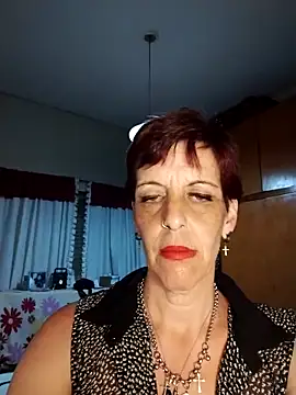 Juguetonafogosa5 online show from 5, 3, 2026