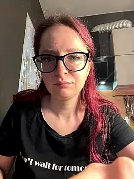 coy girl  online show from 14, 1, 2026