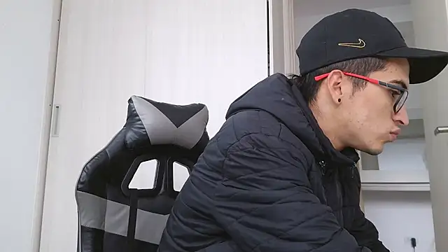 Nico viper 1 online show from 3, 2, 2026