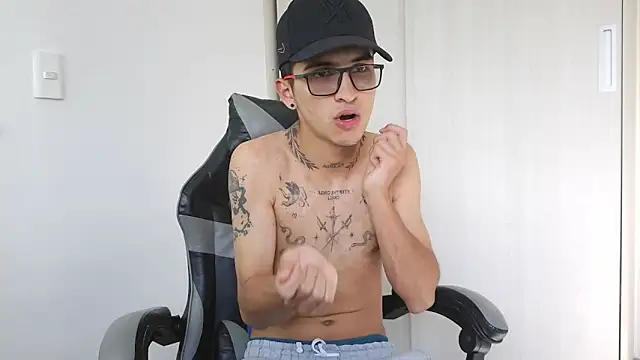 Nico viper 1 online show from 5, 2, 2026