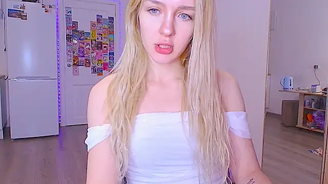 sailormoon666  online show from 1, 2, 2026