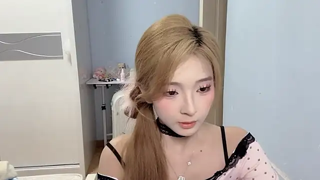 Snapshot of 1X-NanNan chatting on 8, 3, 2026 1X-NanNan online show from 8, 3, 2026