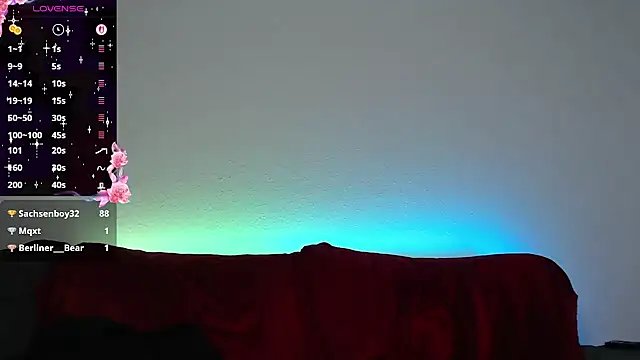 Mia lou05 online show from 19, 2, 2026