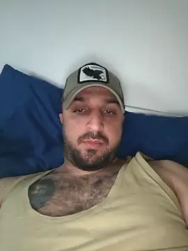 Snapshot of Mertozer01 chatting on 15, 3, 2026 Mertozer01 online show from 15, 3, 2026